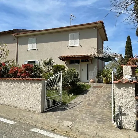 Βίλα Il Girasole *